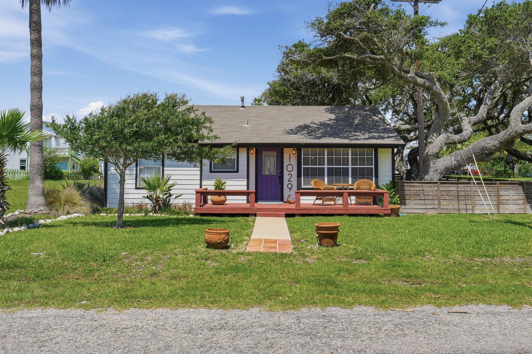 1029 Lady Claire Street — photo
