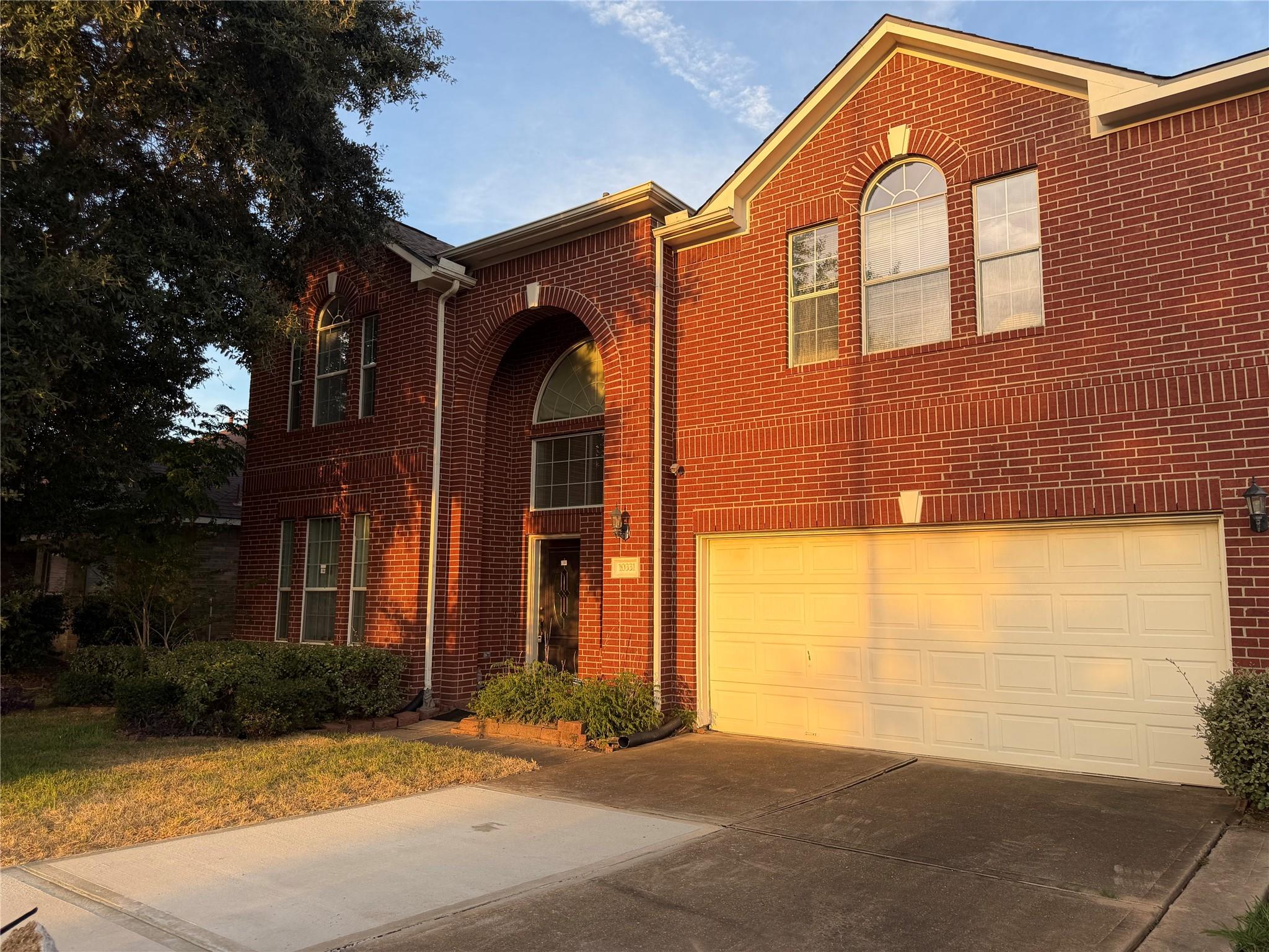 10331 Low Bridge Lane — photo
