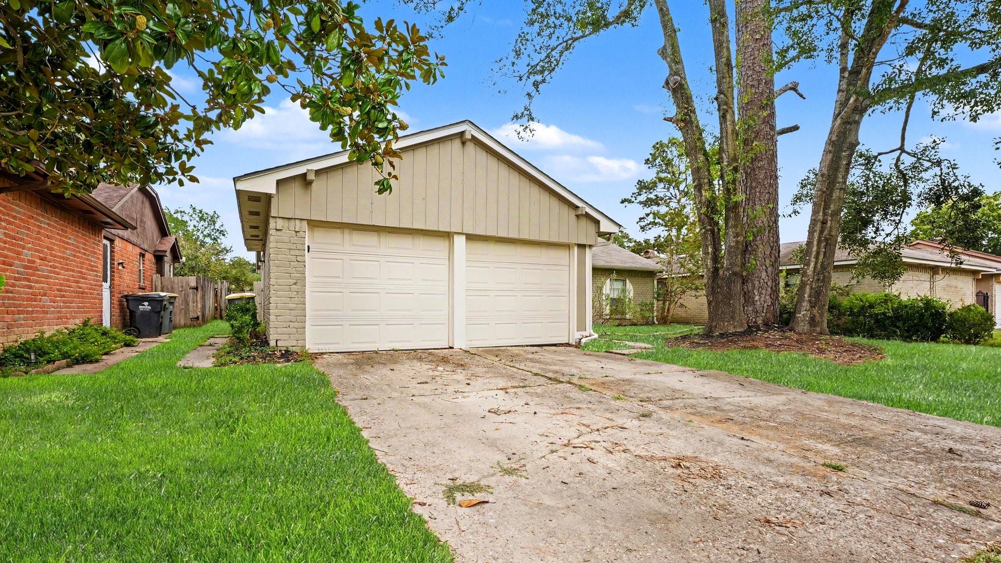 23226 Low Ridge Road, Spring, TX 77373 — photo 2