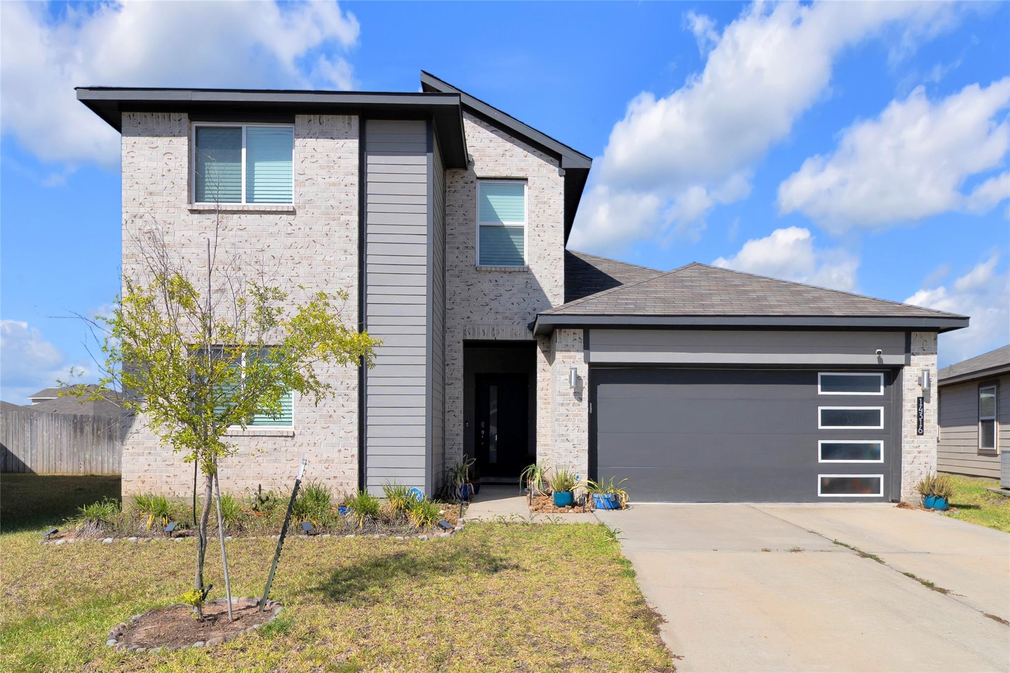 14316 Garden Creek Court — photo
