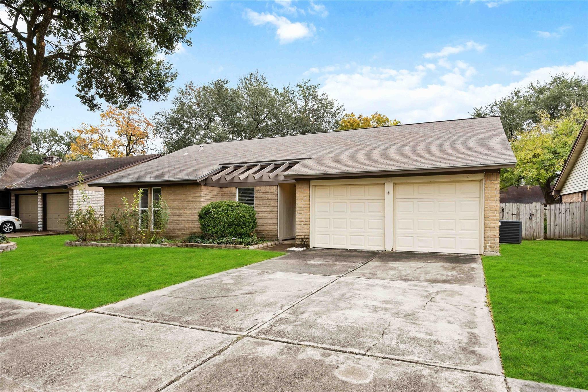 22419 Deville Drive, Katy, TX 77450
