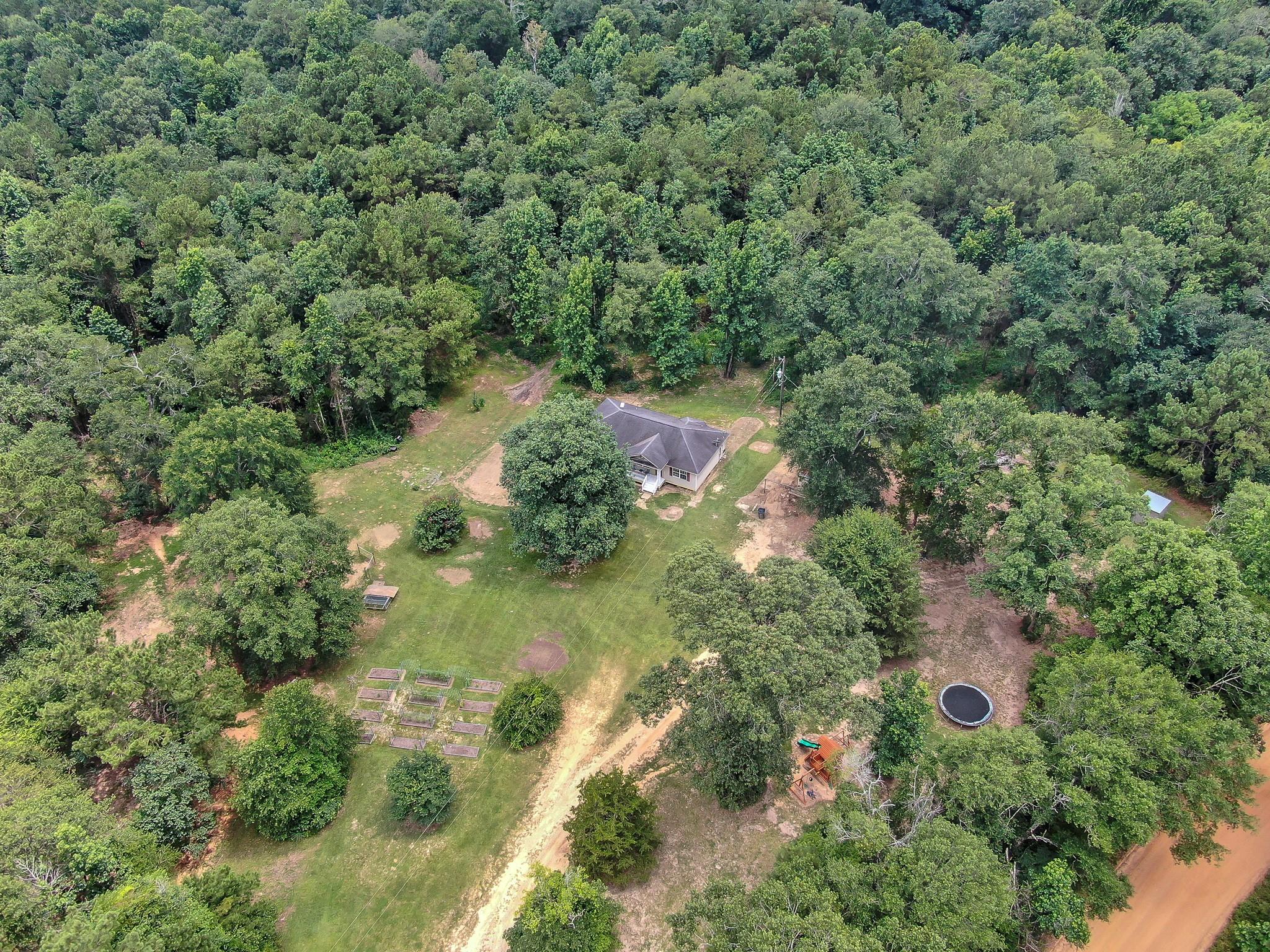 1001 Oak Ridge Road, Willis, TX 77378