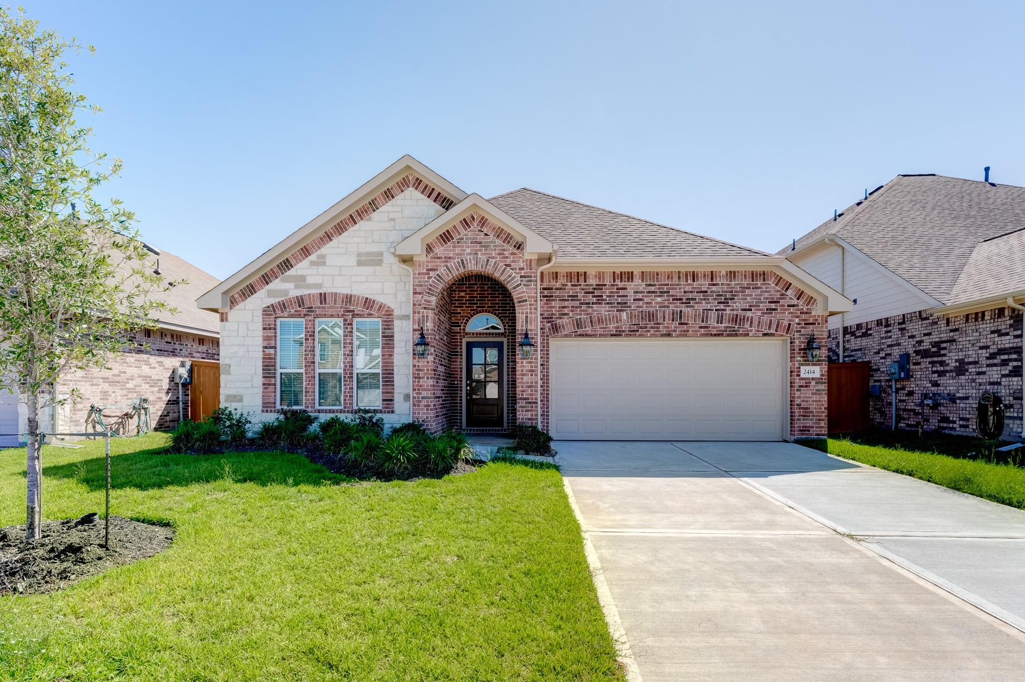 2414 Brich Manor Drive — photo