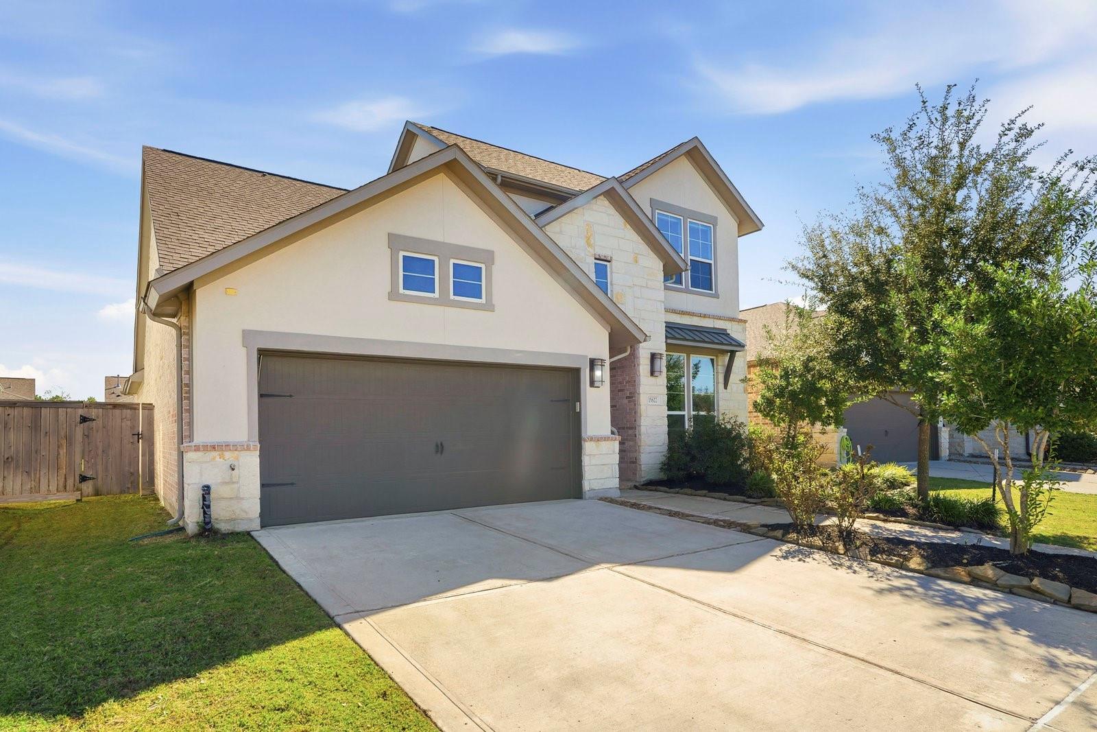 15822 Pilot Knob Drive — photo
