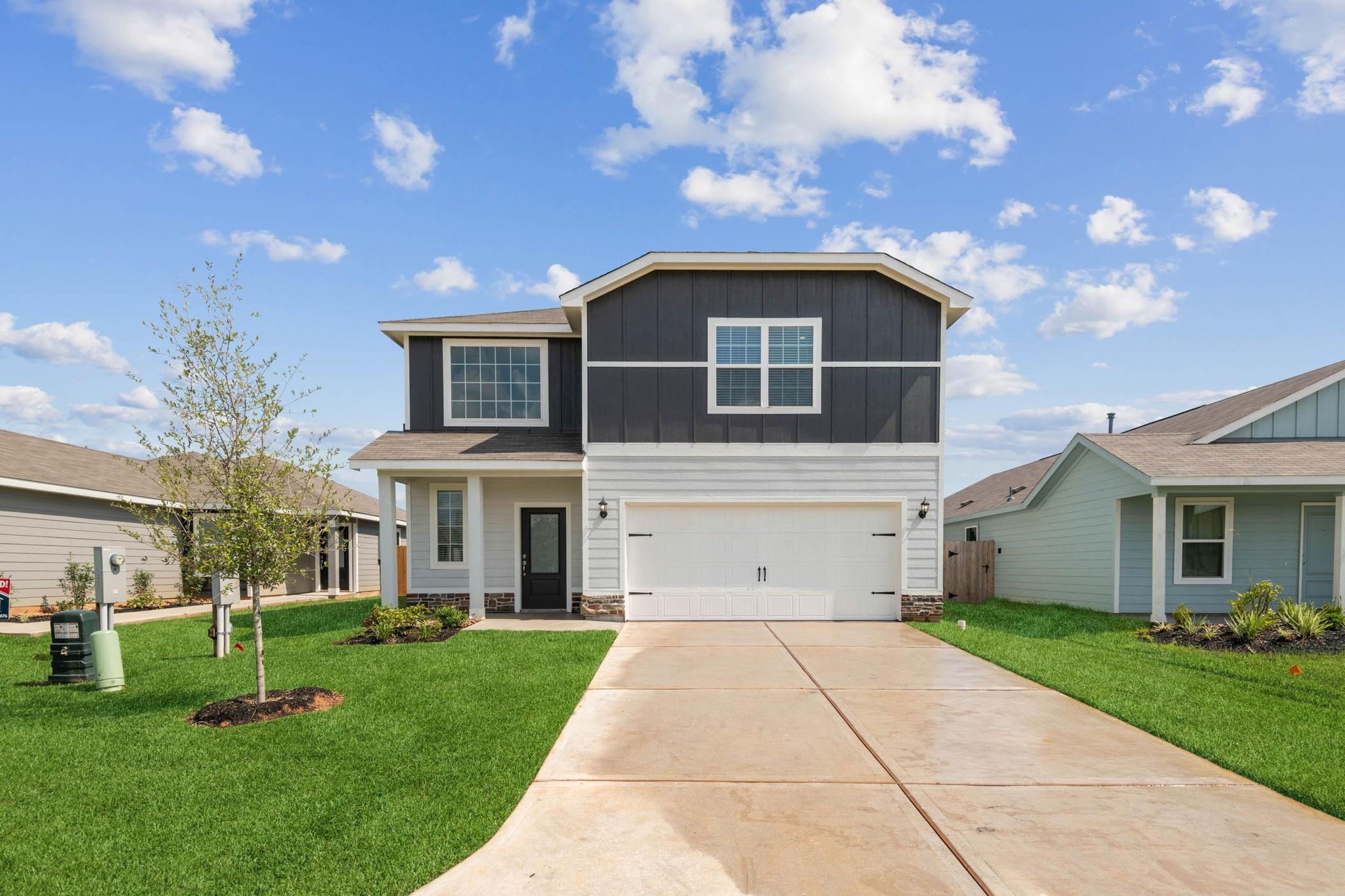 15802 Berry Hill Drive — photo