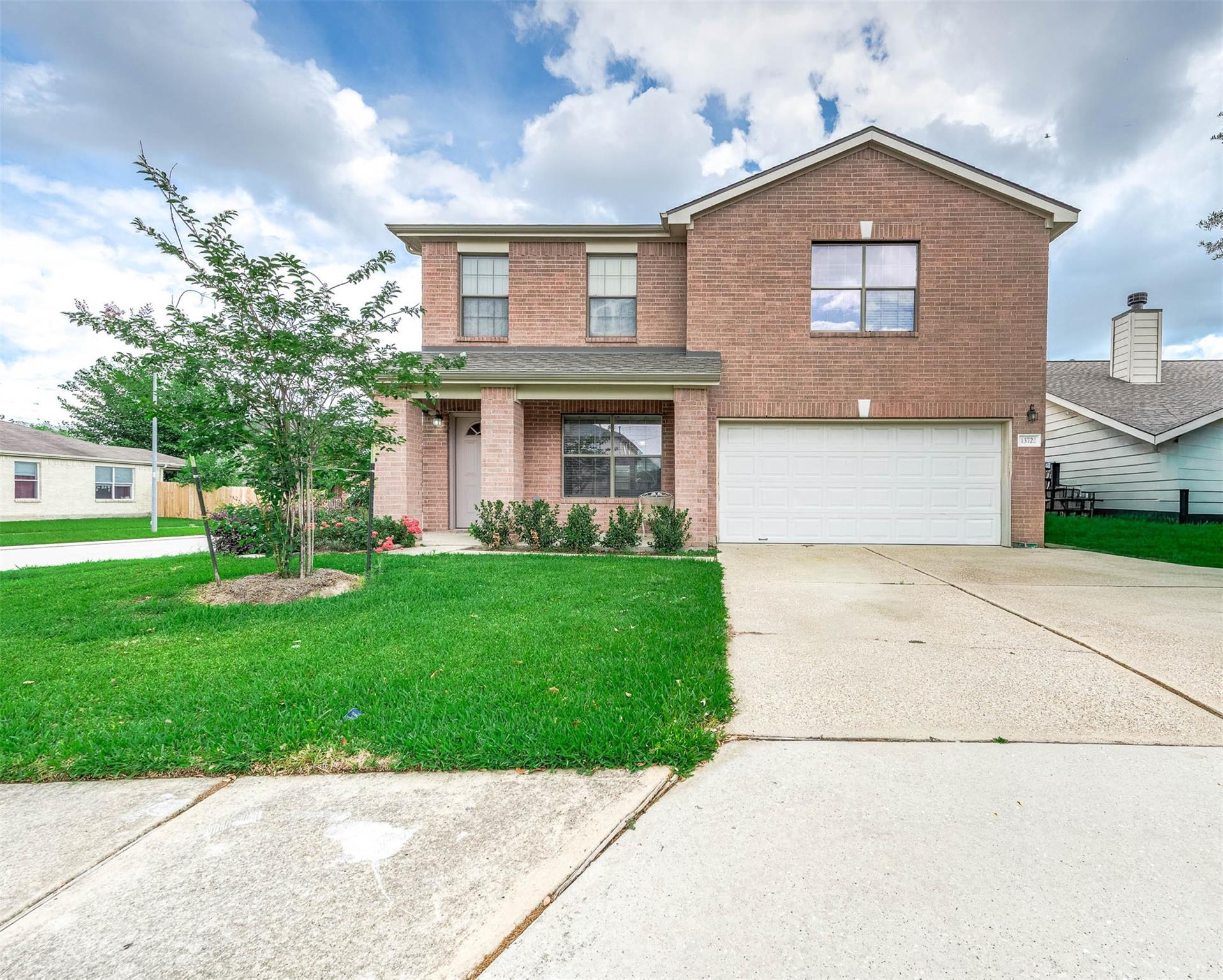 13722 Clarks Fork Drive — photo