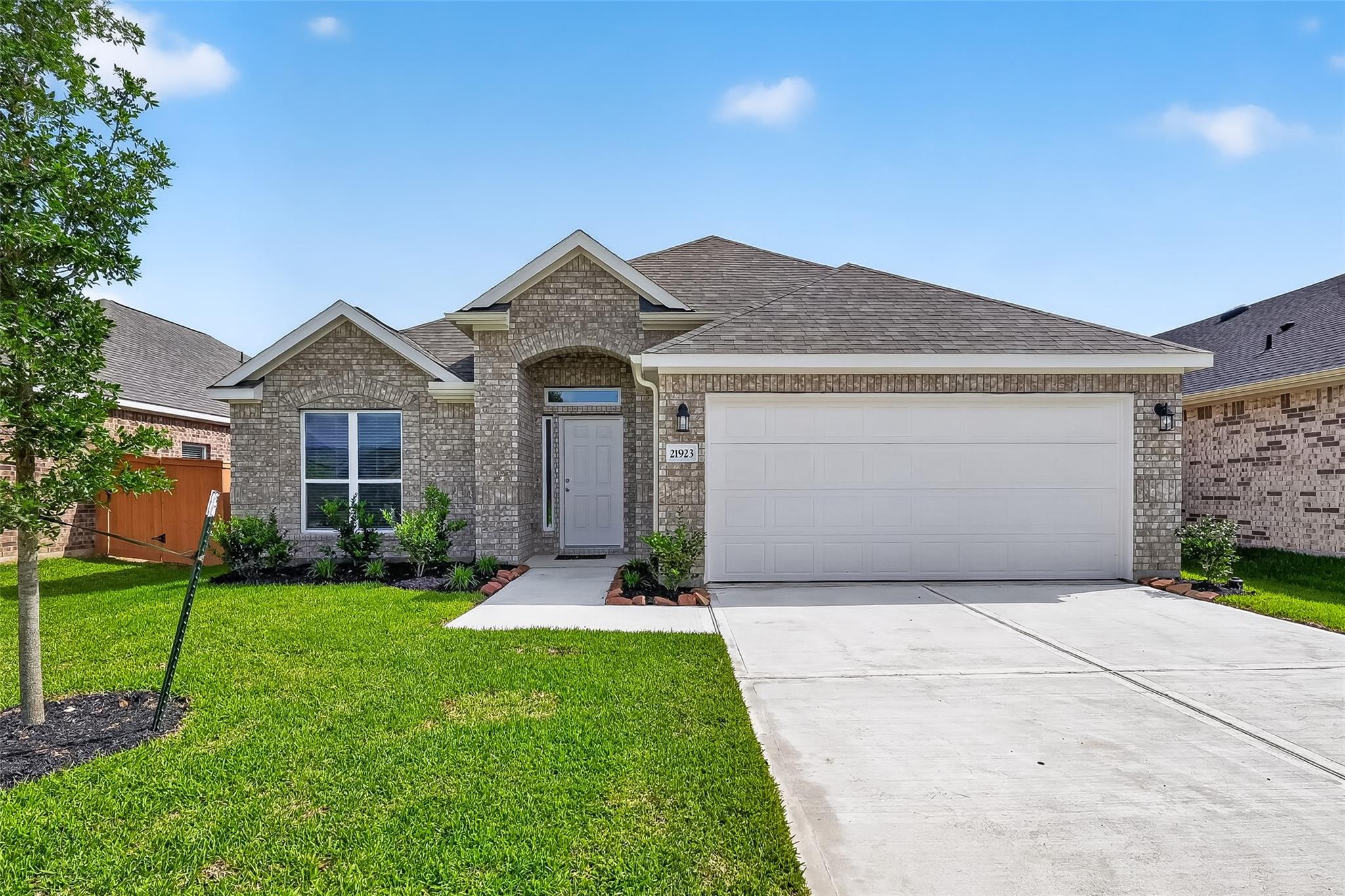 1108 Silver Maple Street — photo