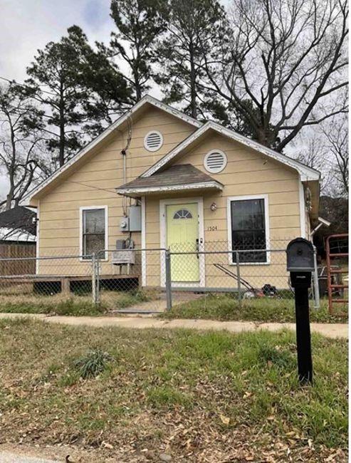 1504 S Kennedy Avenue — photo
