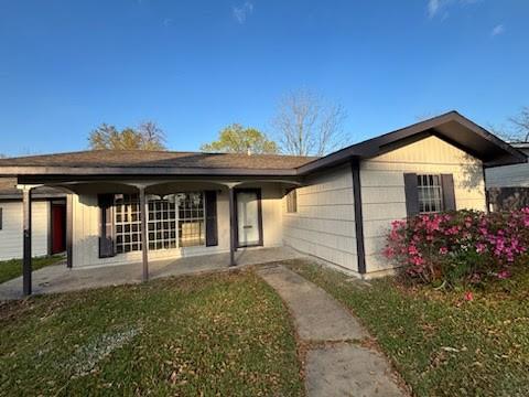 4220 Redwood Drive — photo