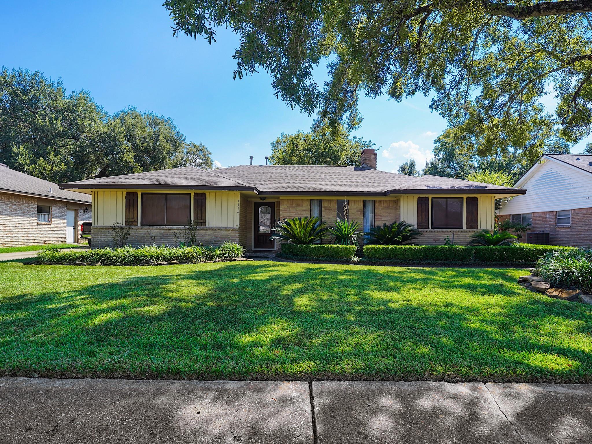 1114 Laurel Valley Drive — photo