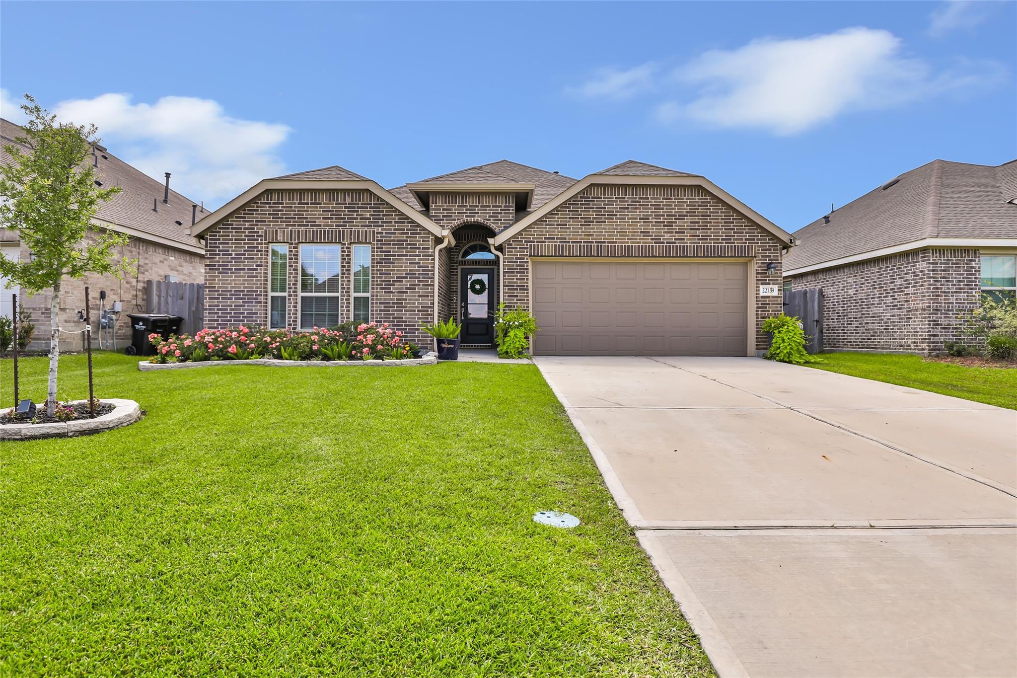 22139 Juniper Crossing Drive — photo
