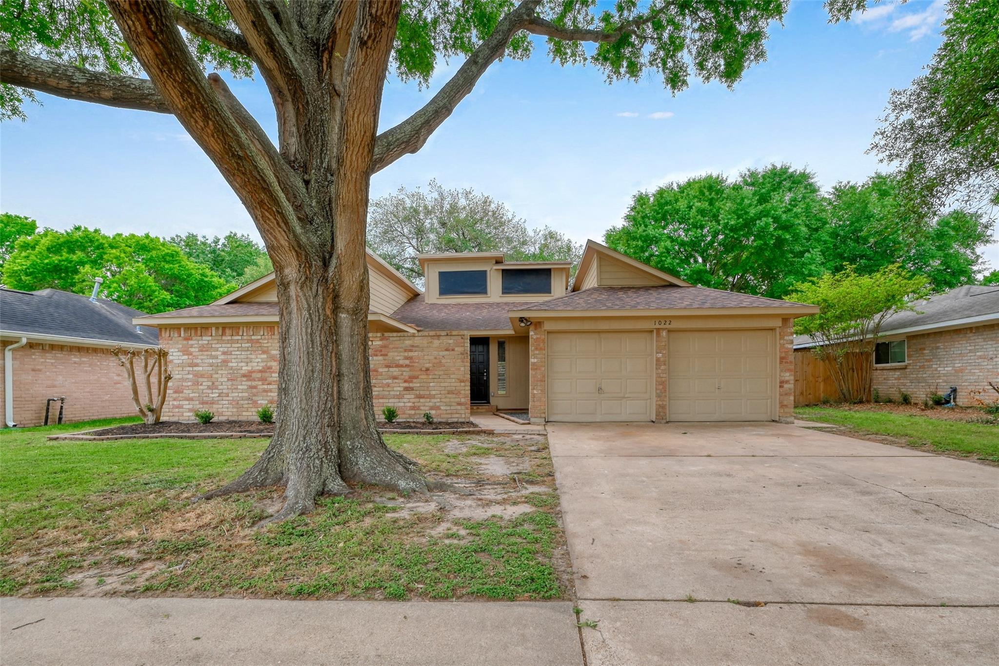 1022 Hidden Canyon Road — photo