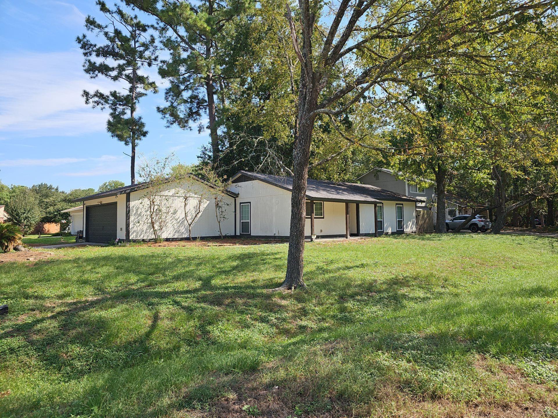 16 Night Hawk Place, The Woodlands, TX 77380 — photo 2