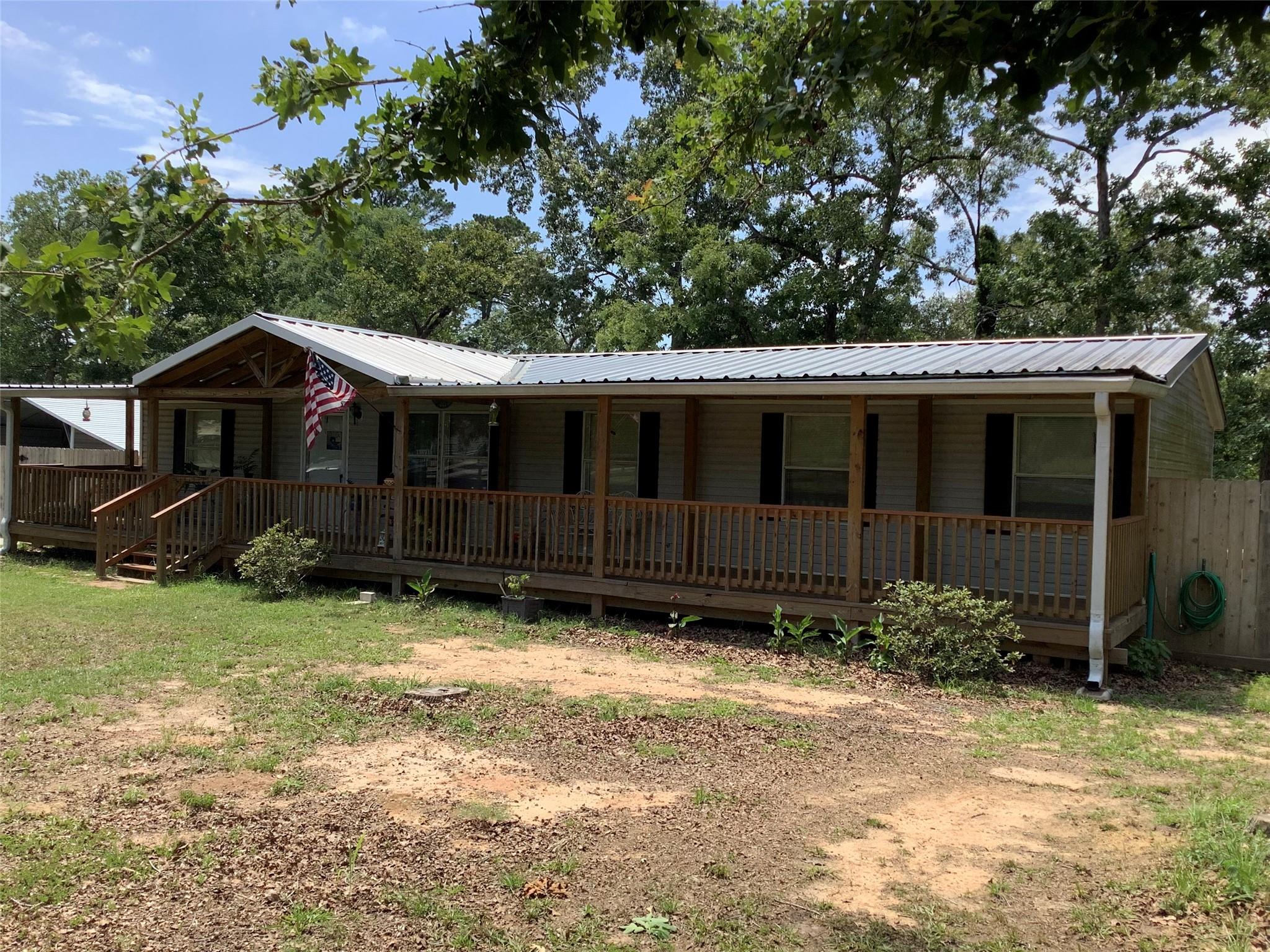 161 Oakdale Drive — photo
