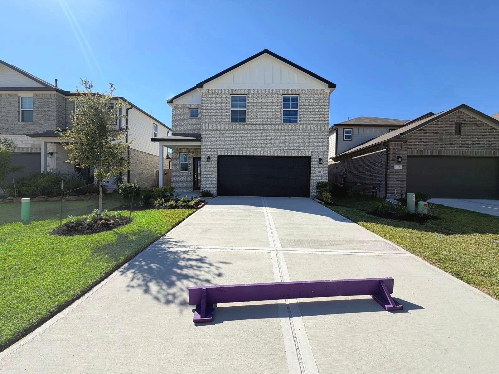 114 Alset Circle — photo