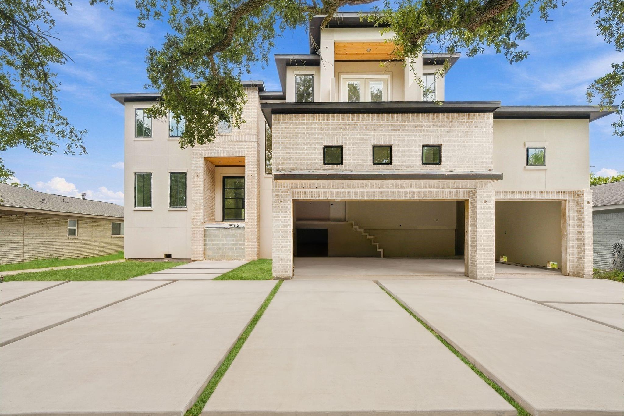 9710 Chimney Rock Road — photo
