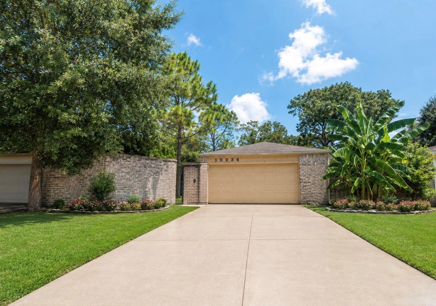 16034 Glen Mar Drive — photo