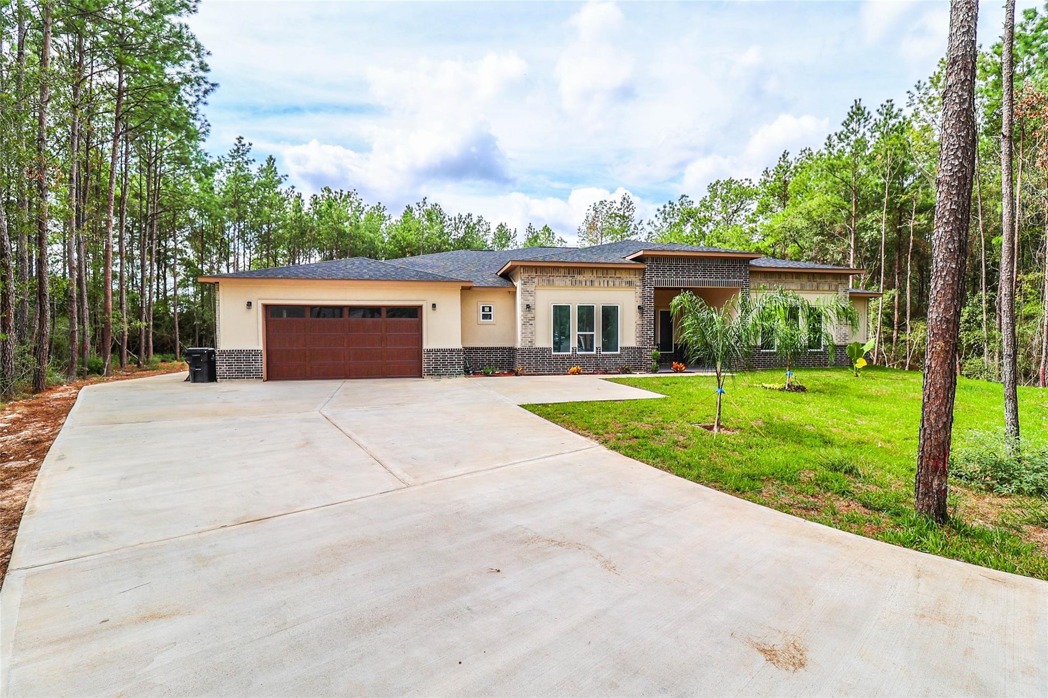 7522 Saddle Blanket Drive — photo