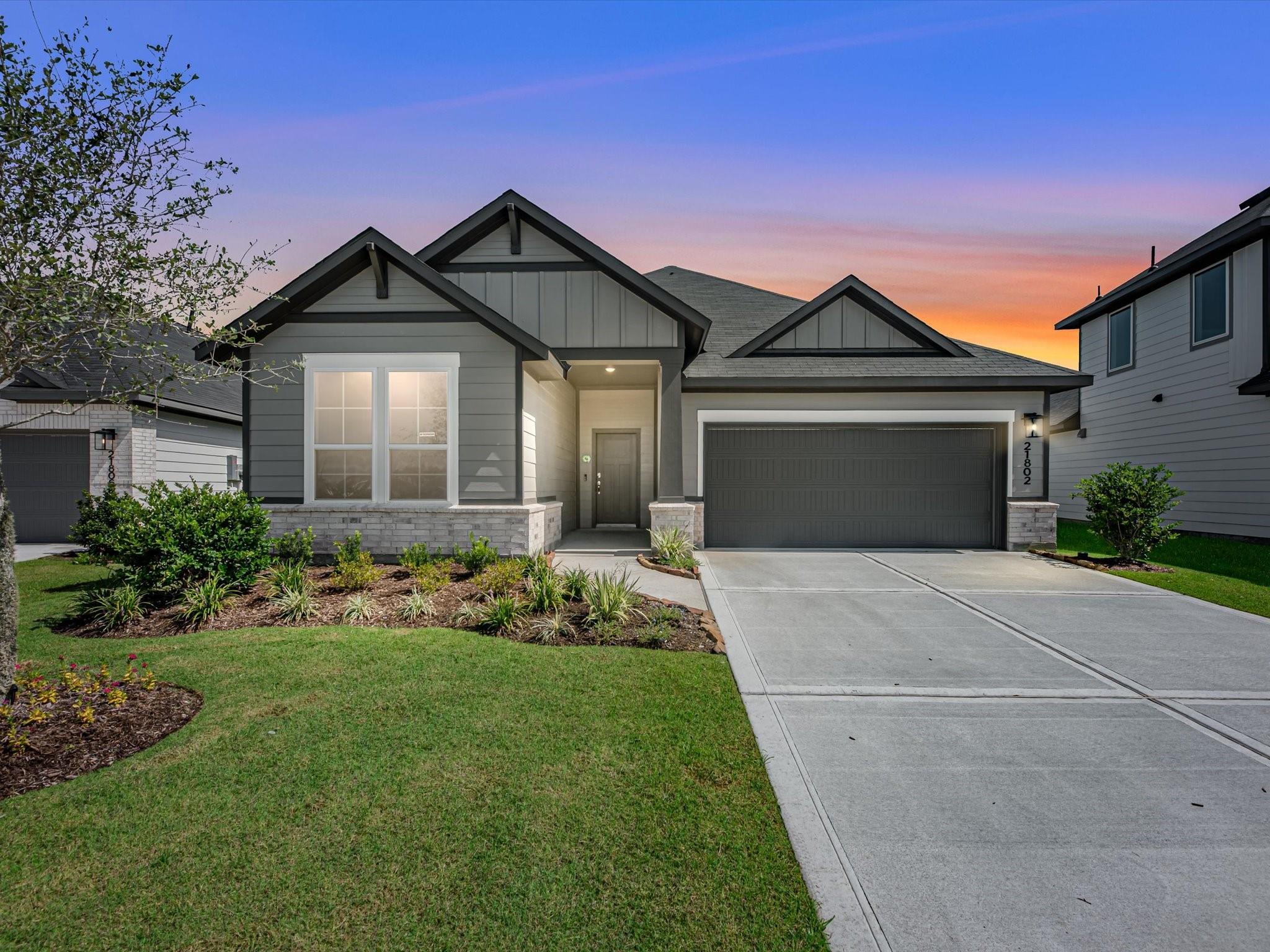 21802 Yellow Sunset Lane — photo