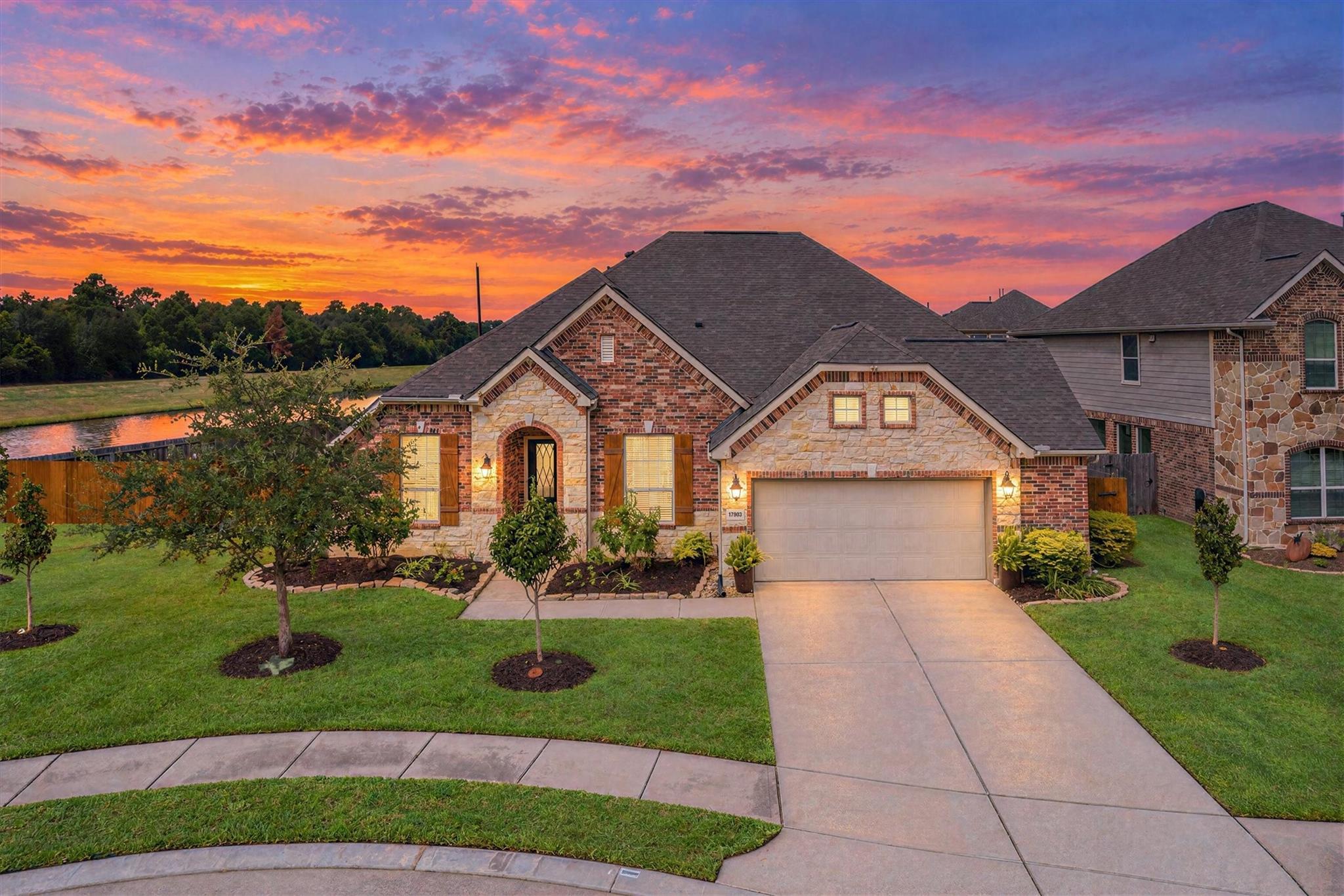 17903 Fernwood Bend Drive — photo
