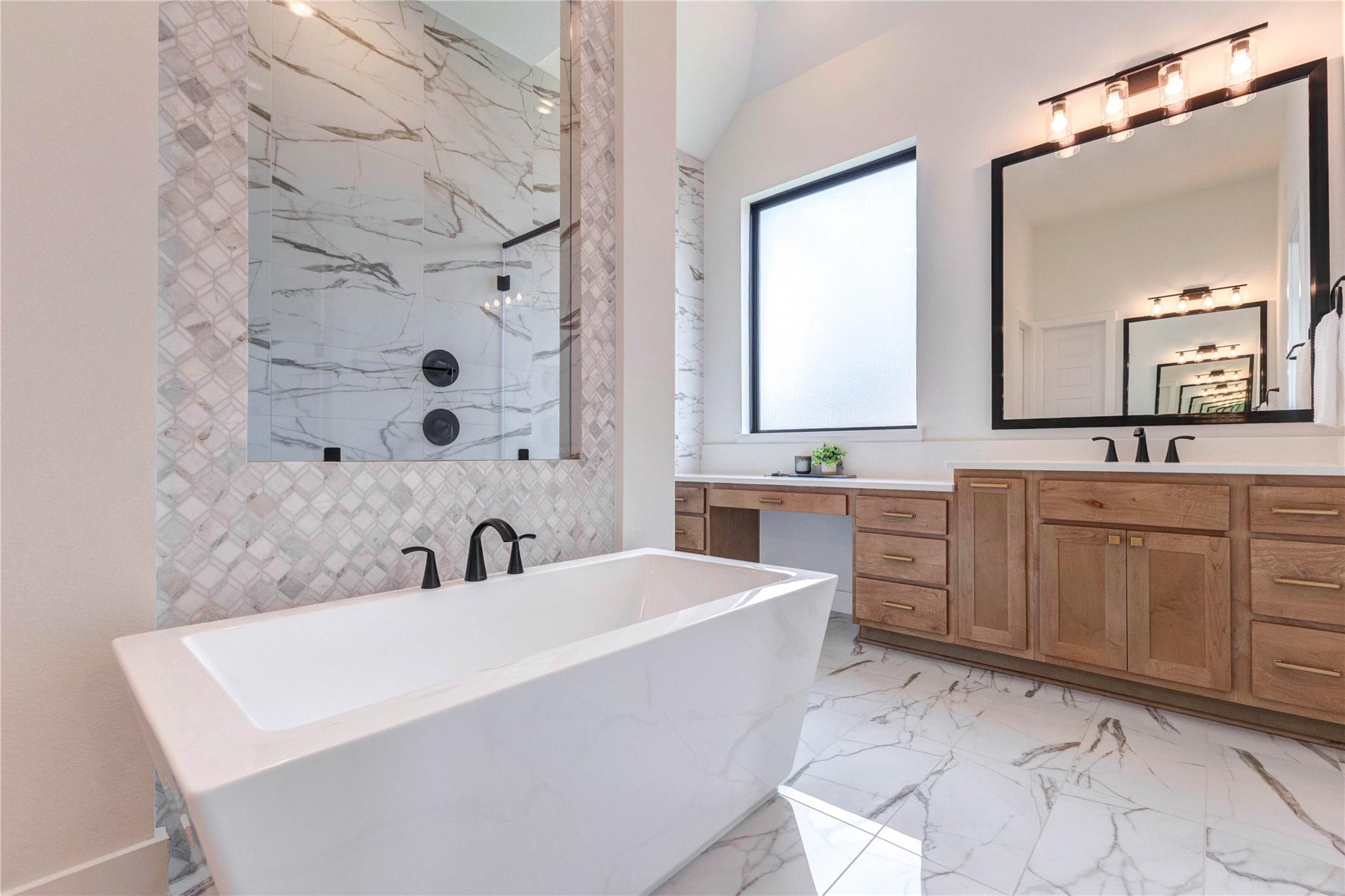 4510 Windmill Landing Lane — photo