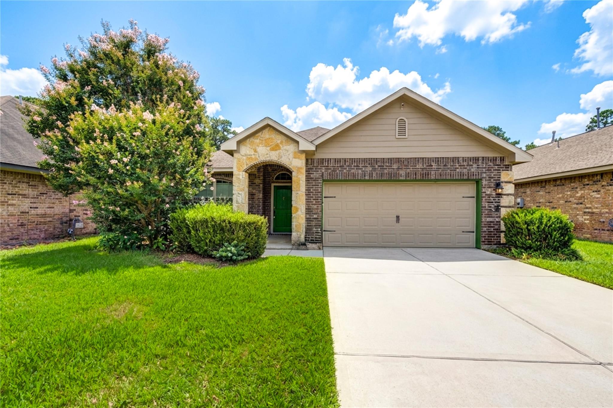 228 Country Crossing Circle — photo