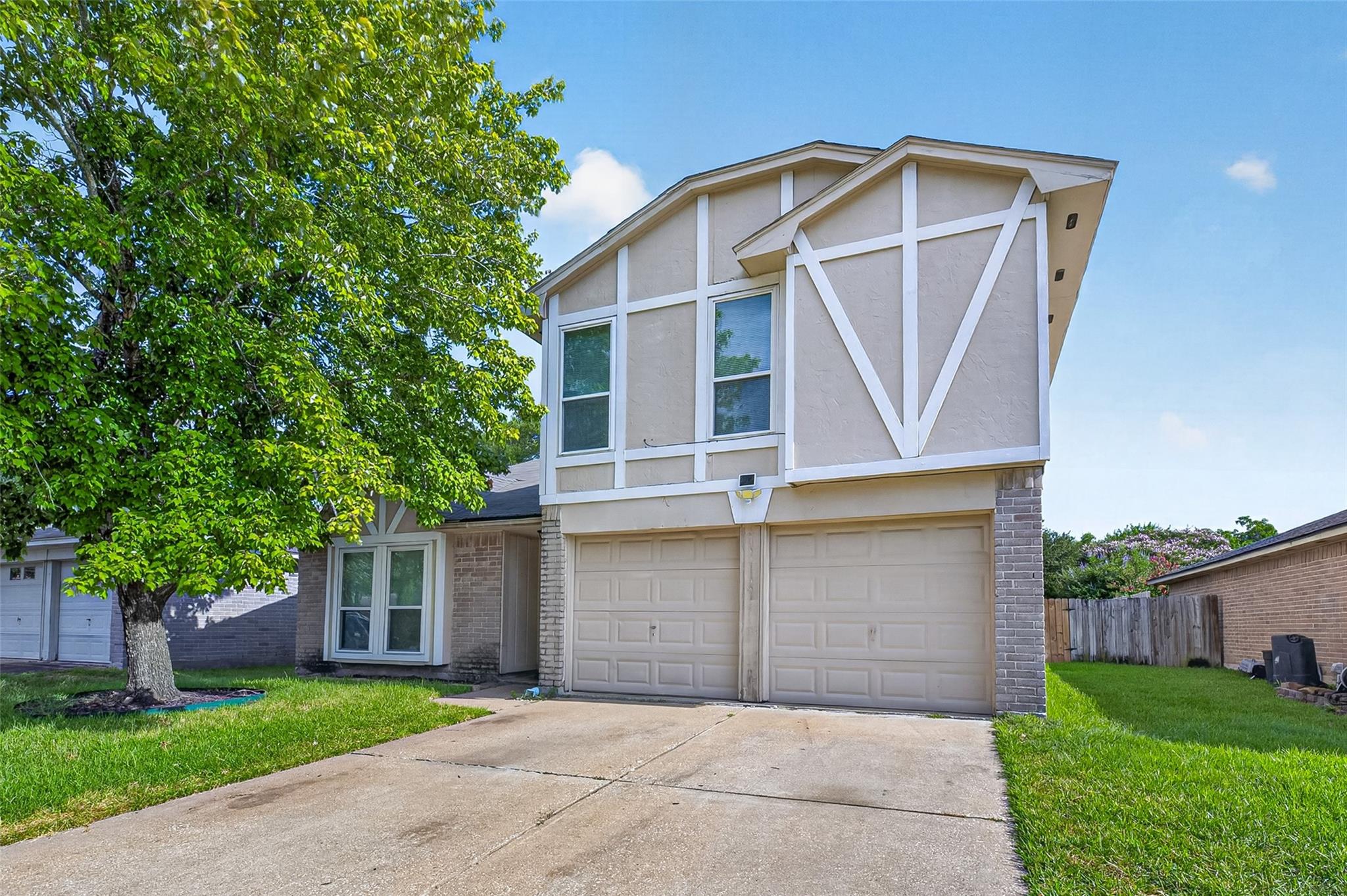 13606 Pecan Oak Drive — photo