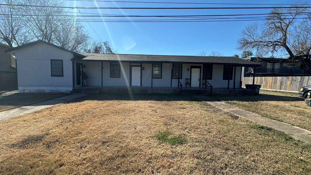904 Herbert #D, Pasadena, TX 77506 — photo 2