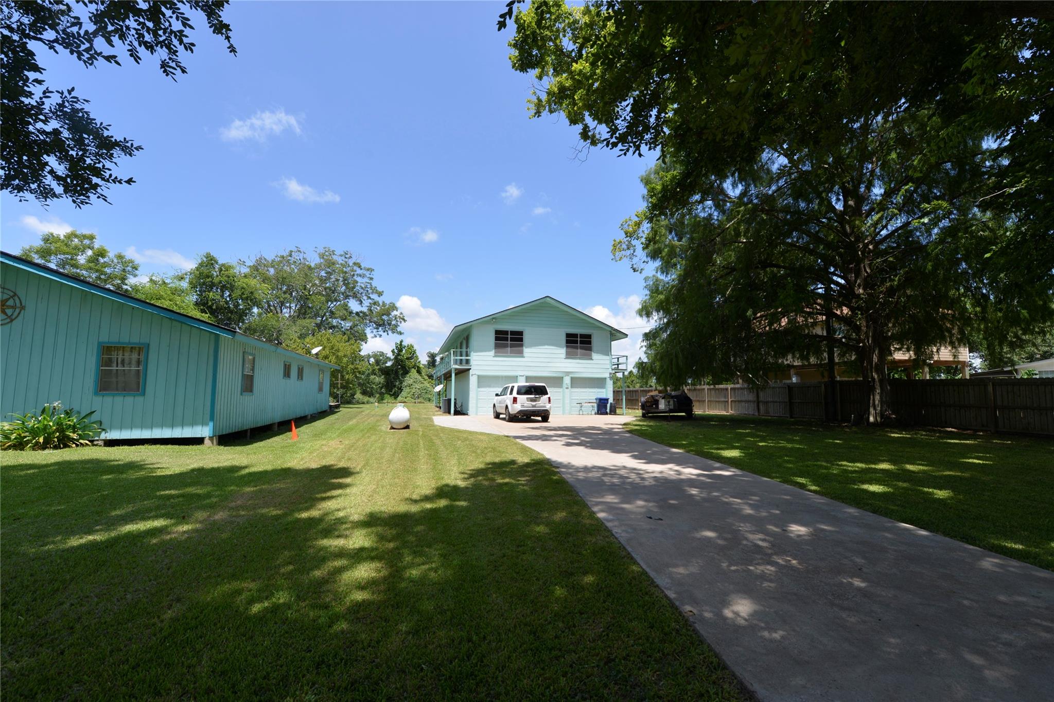 247 Selkirk Drive — photo