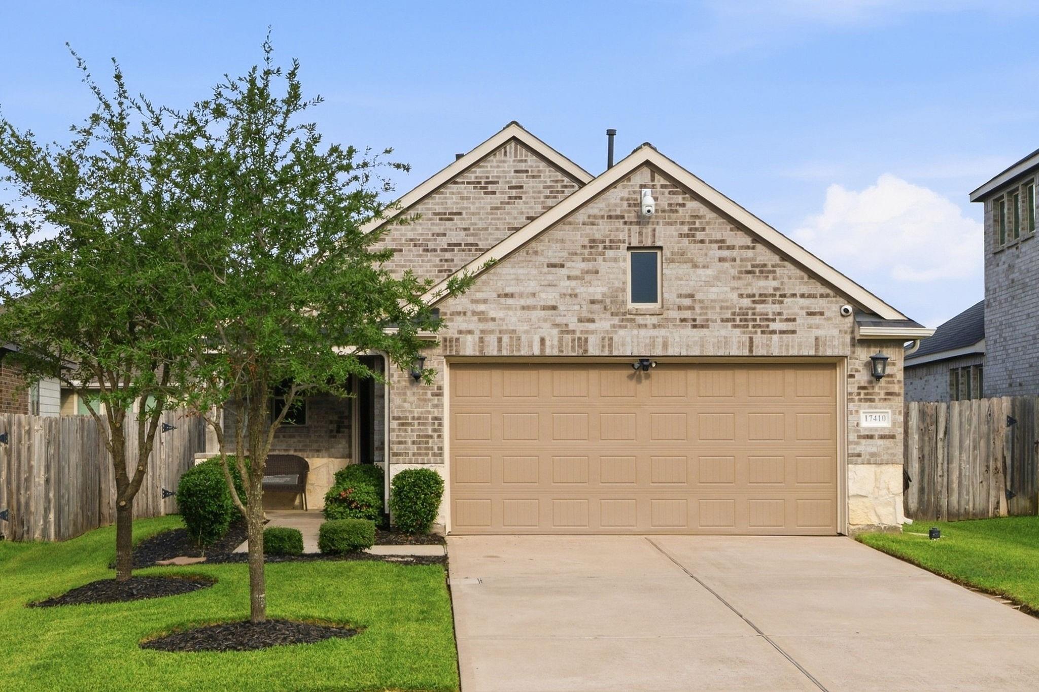 17410 Farm Pasture Trail — photo