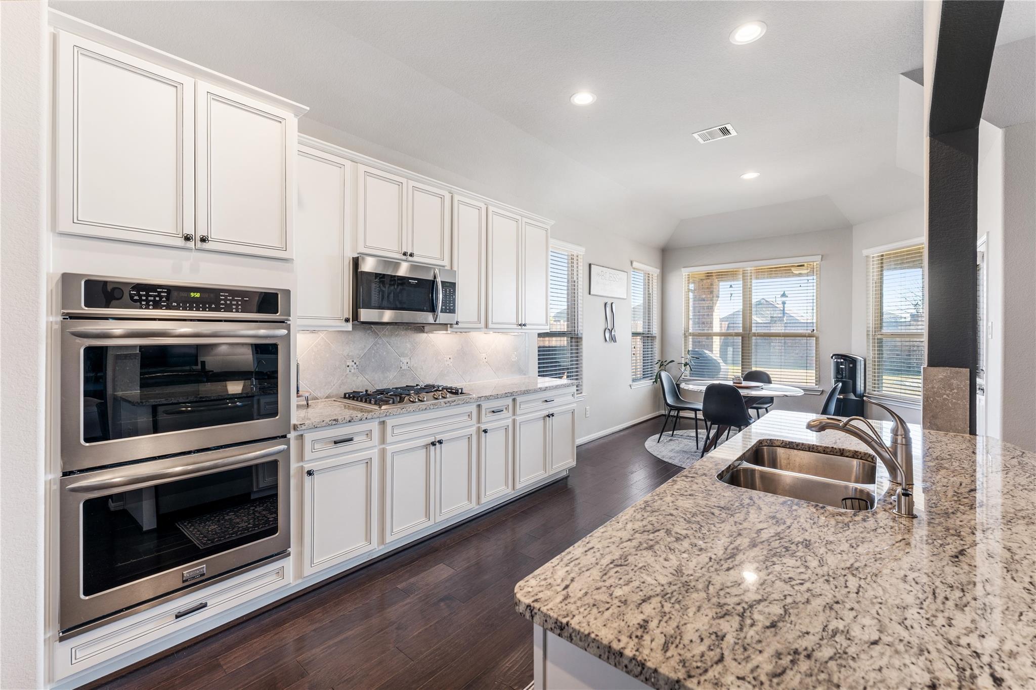 15422 Hopkins Cedar Drive — photo