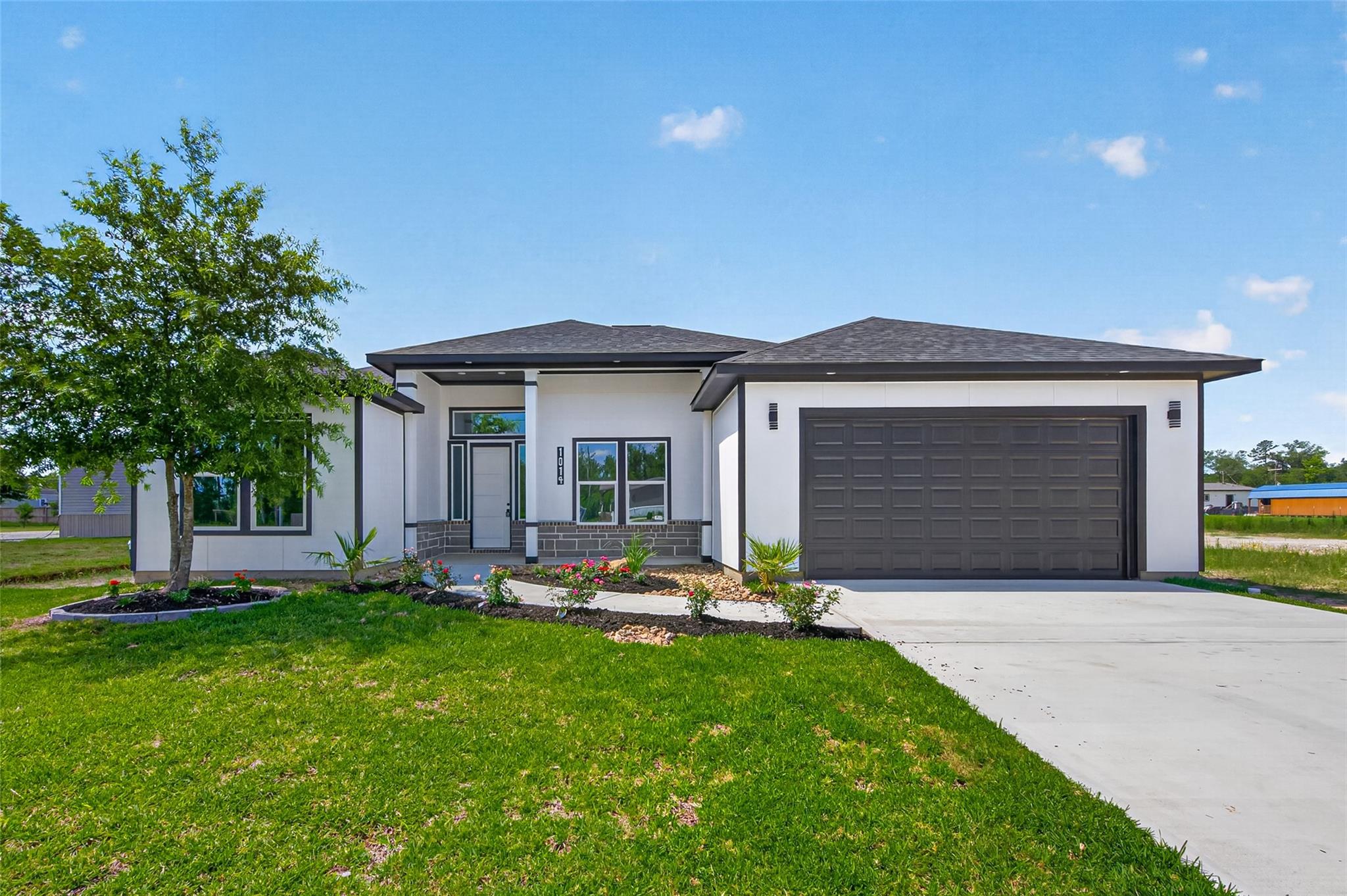 1014 Exotic Pine Drive — photo