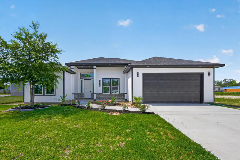 1014 Exotic Pine Drive — photo