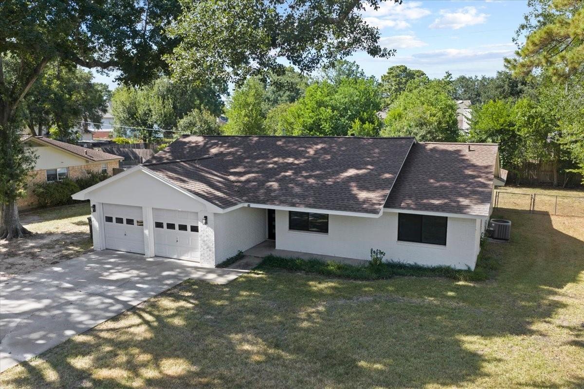 5142 Mockingbird Lane — photo