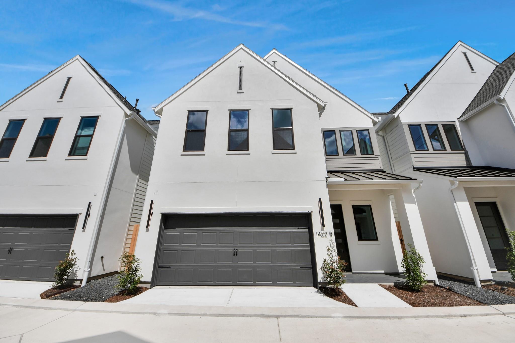 1422 Caywood Lane #B — photo