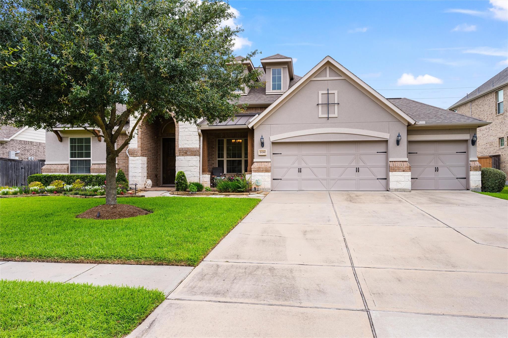 21210 Whistle Wood Drive — photo