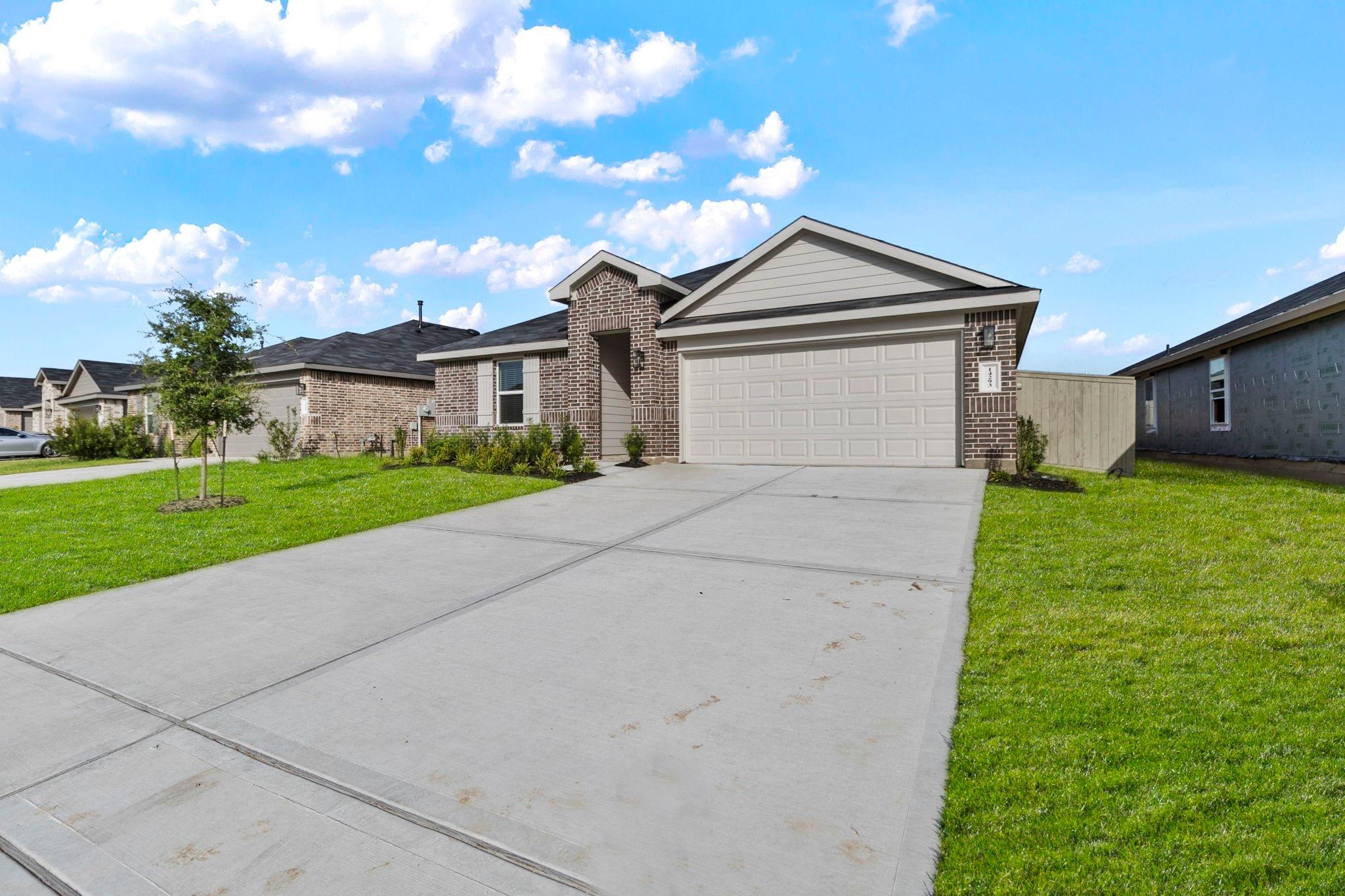 14293 Moonflower Drive — photo