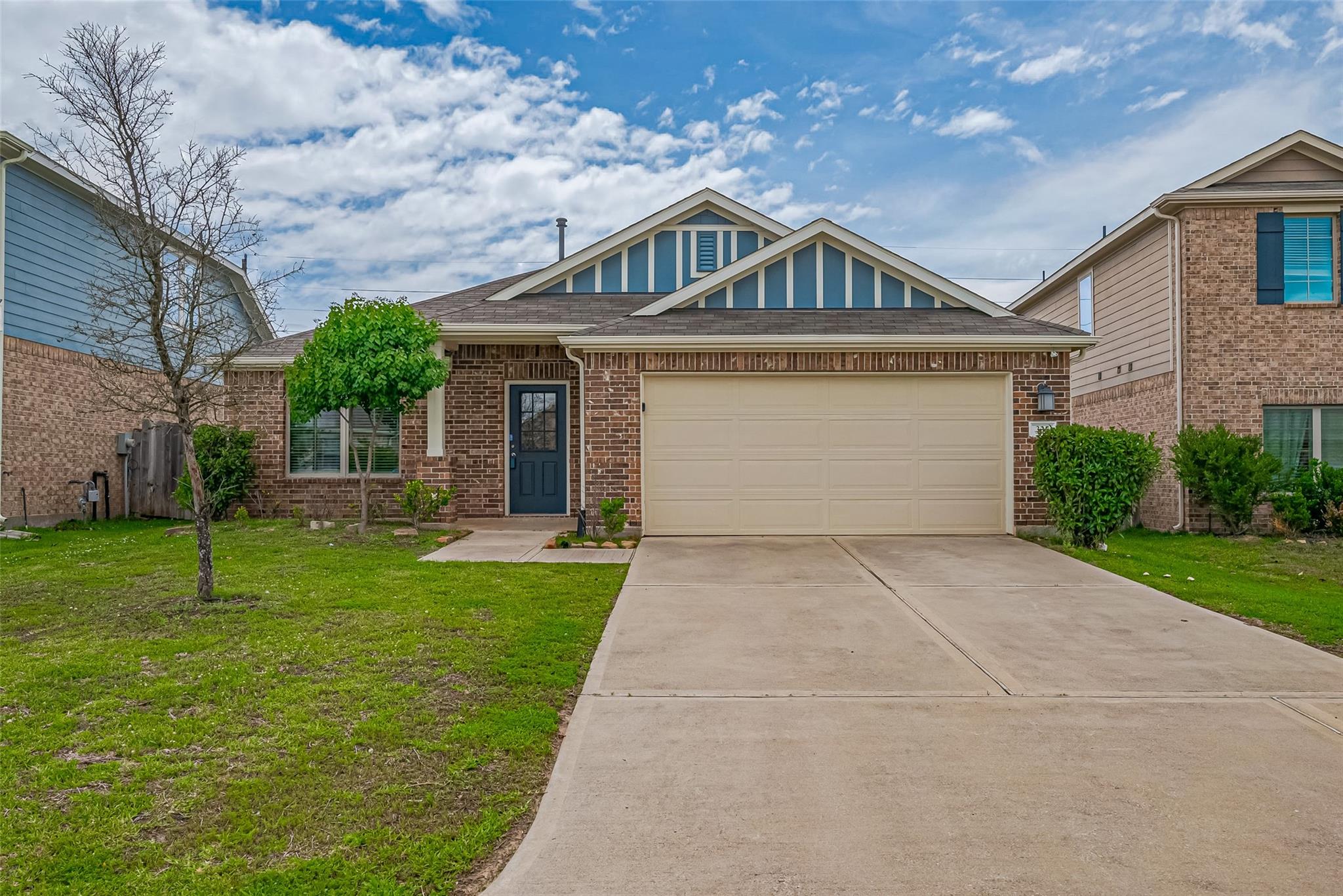 335 Jewett Meadow Drive — photo
