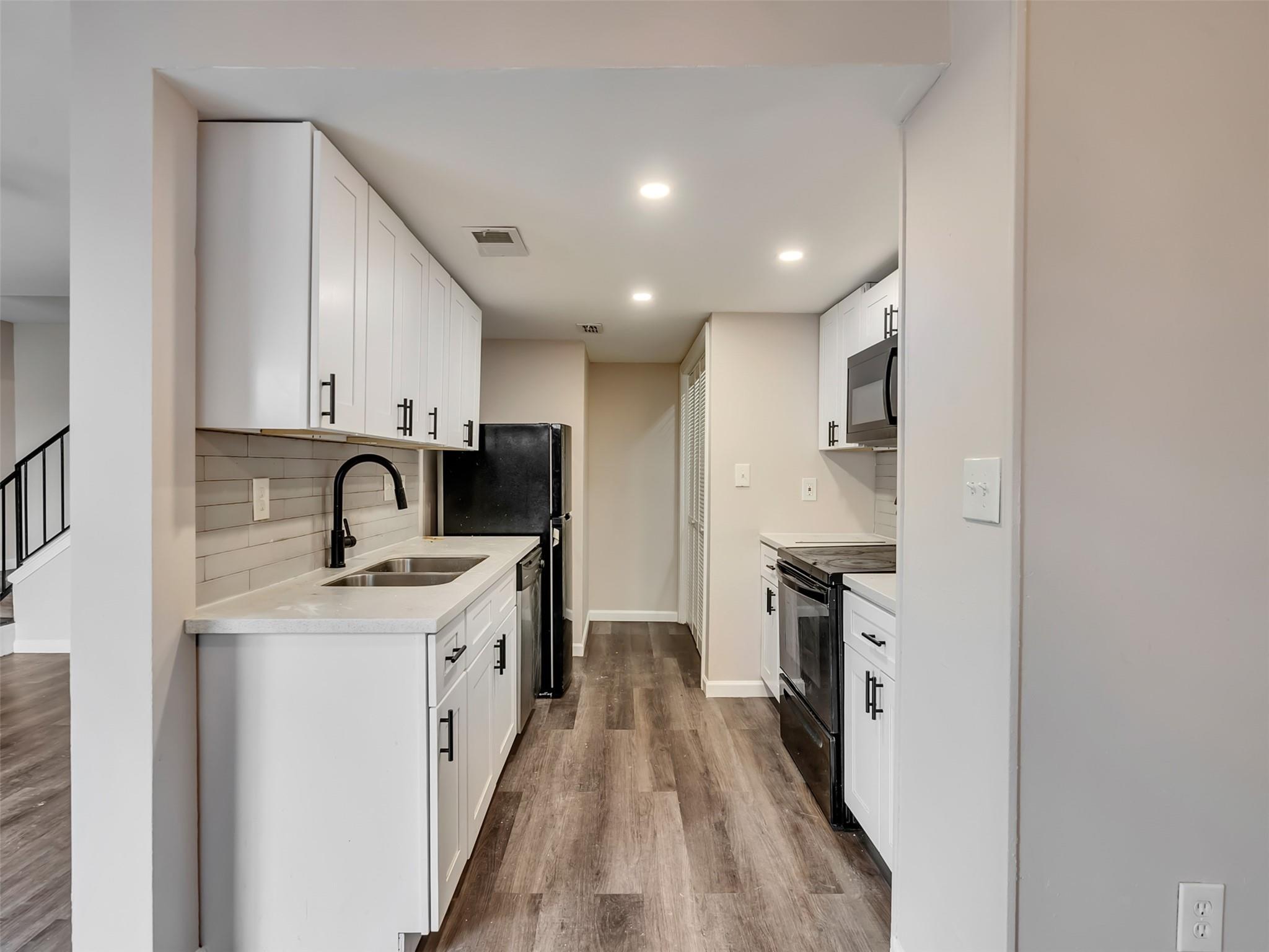 5636 Birchmont Drive #21 — photo