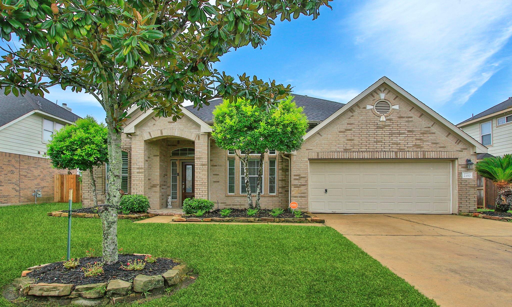 2410 Avalon Trace Lane — photo