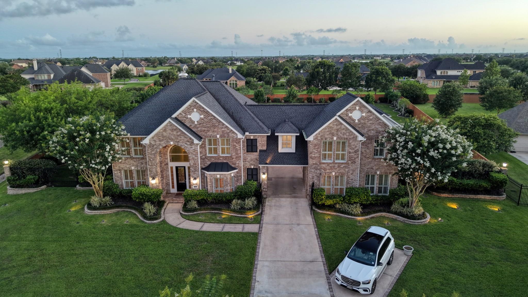 3960 Pebble Brook Drive — photo
