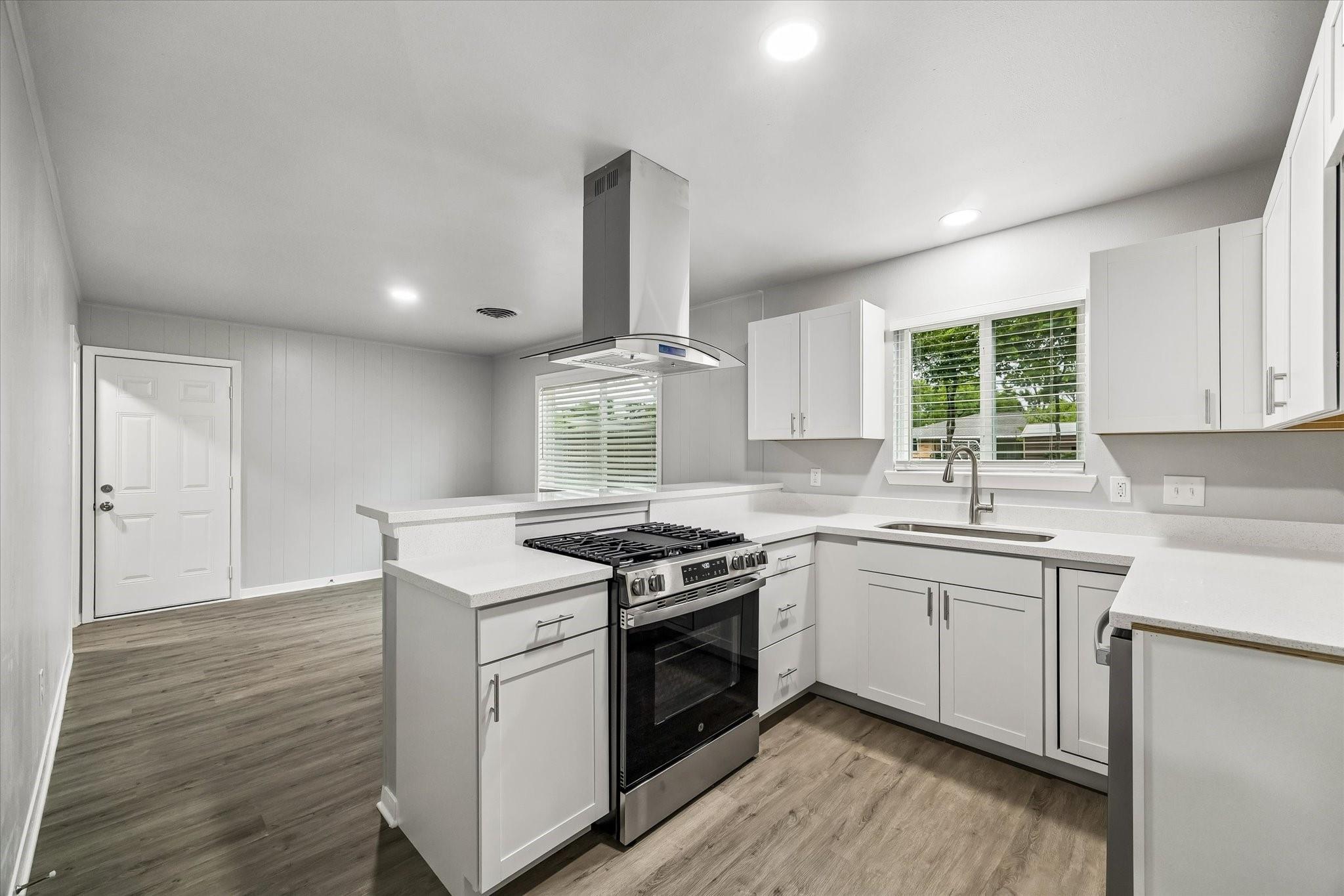 4114 Hill Oak Drive — photo
