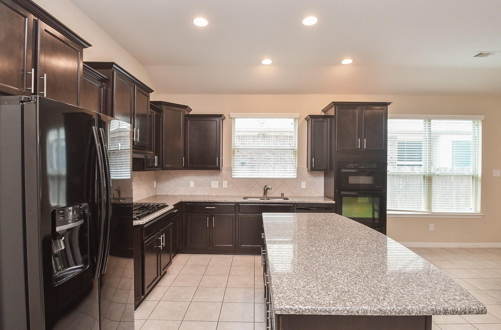 4922 Harper River Court — photo
