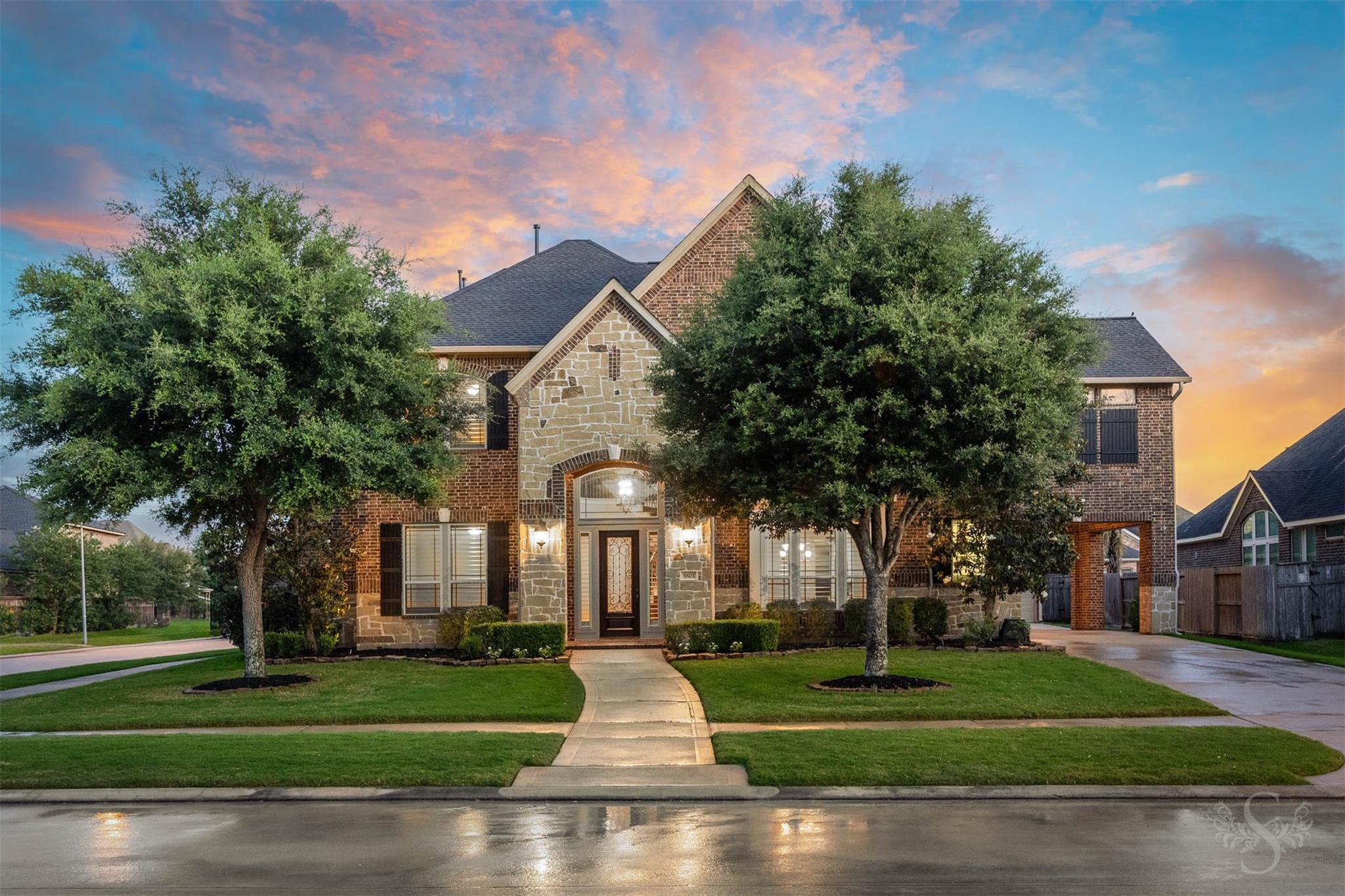 5803 Mustang Ridge Lane — photo