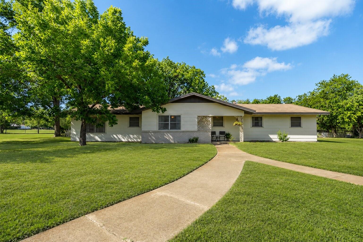 1601 Alston Drive — photo