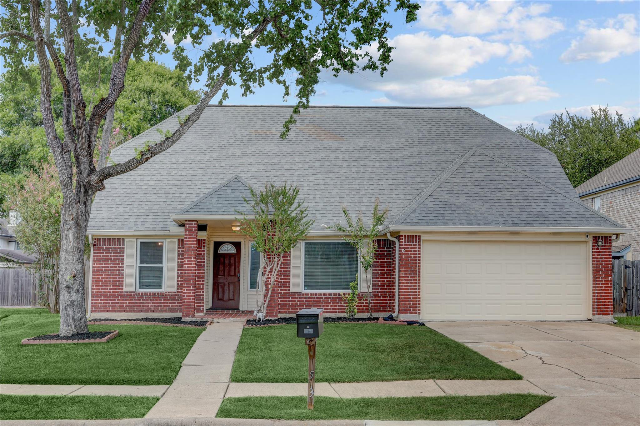 2513 Hadley Circle — photo