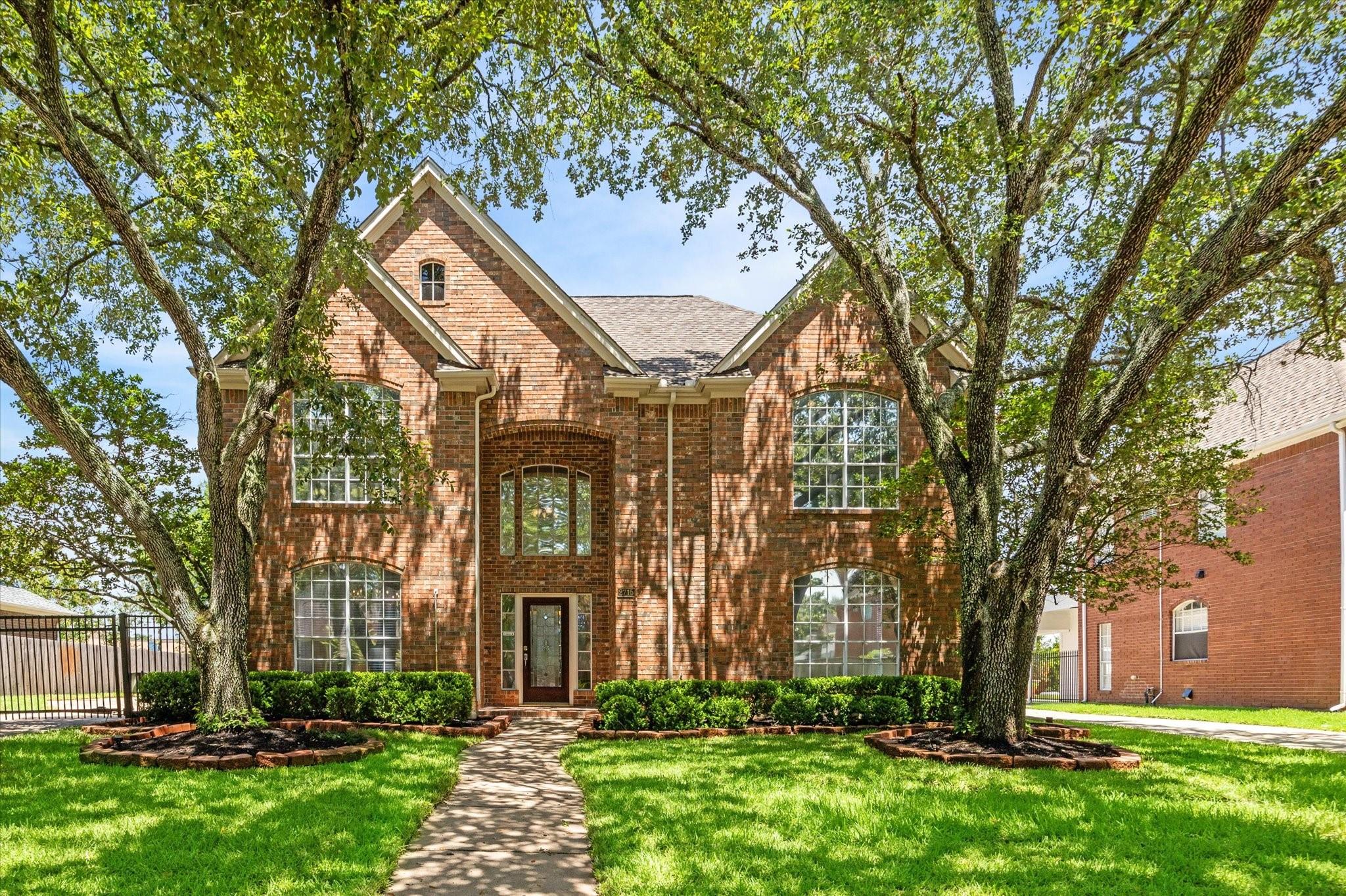 2715 Oakland Drive — photo