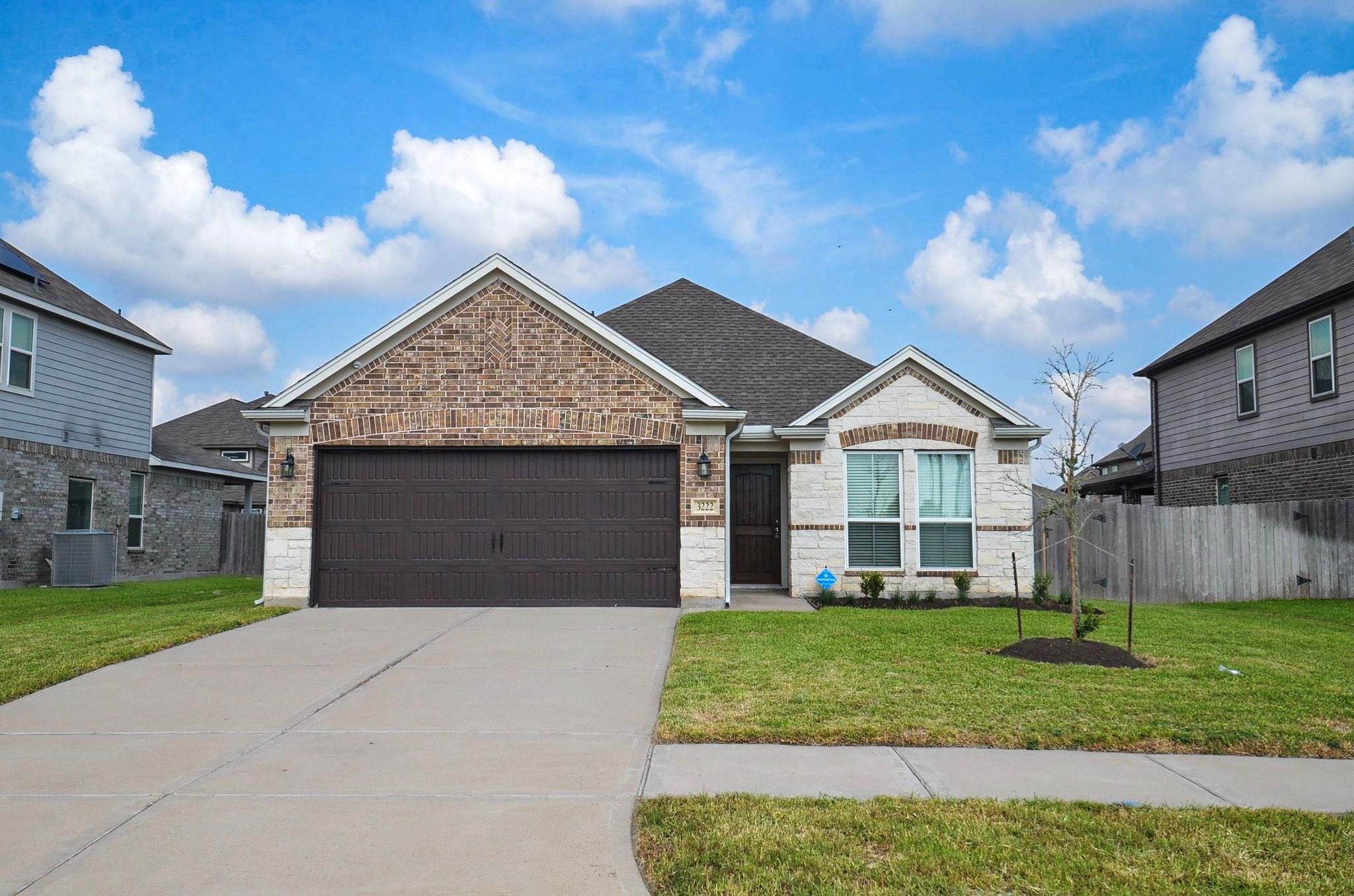 3222 Owl Hollow Drive — photo