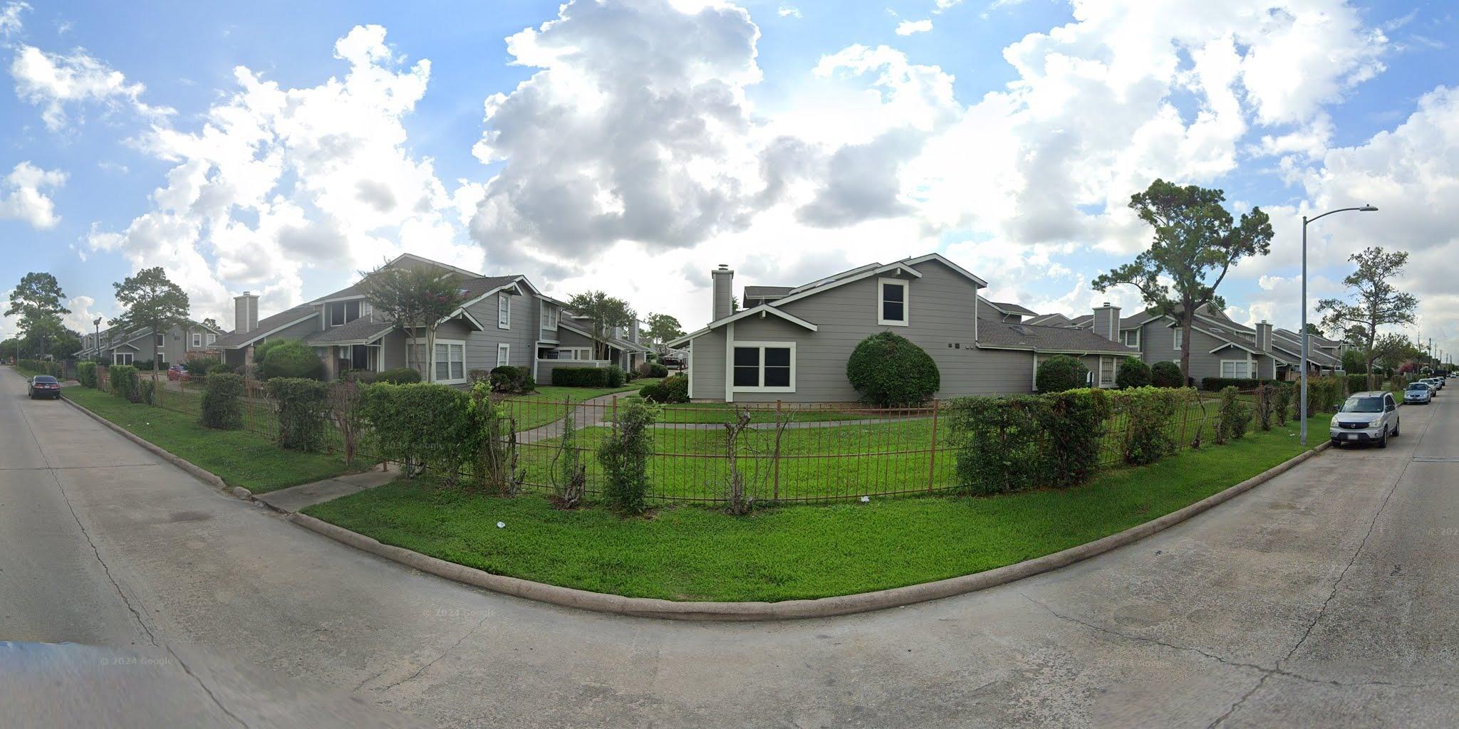 12215 Sandpiper Drive #122 — photo