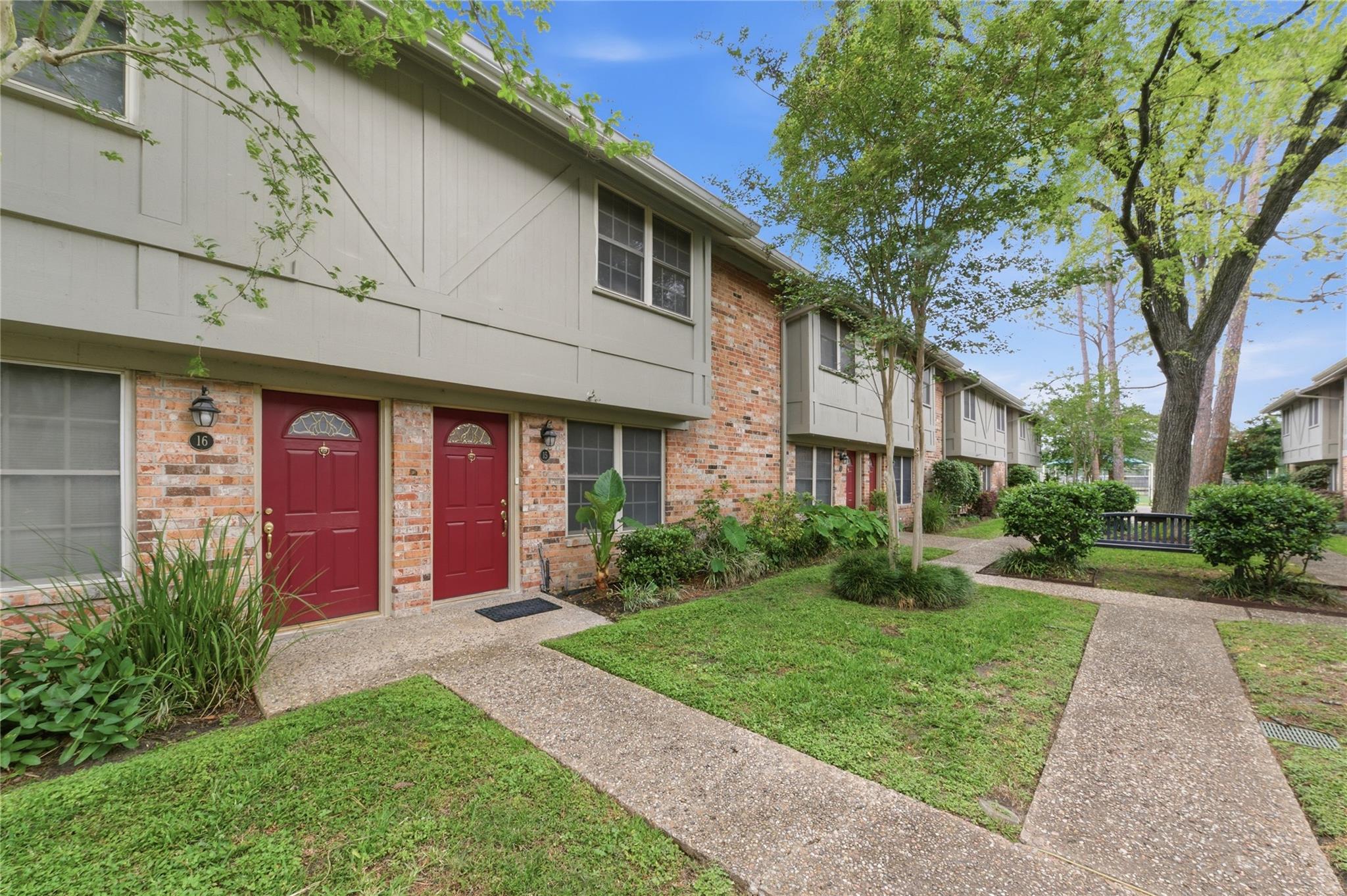515 Tallowood Road #15 — photo